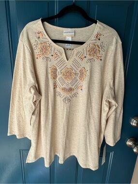 NWT Alfred Dunner Beige Embroidered Scoop Neck Top
